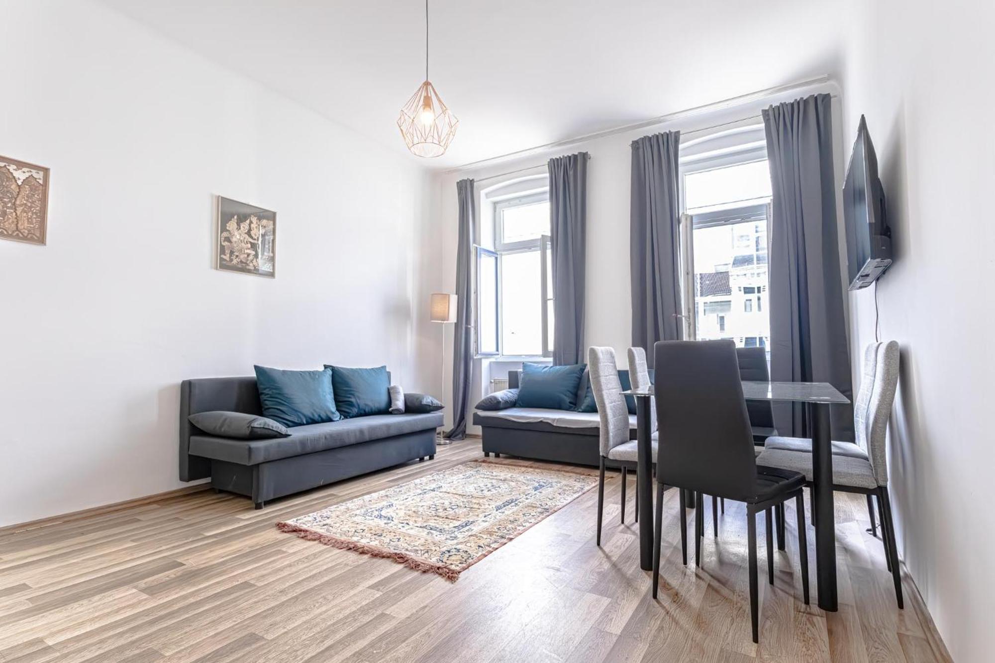 Apartment Explore 2br And 1lr Retreat Near Westbahnhof Vienna