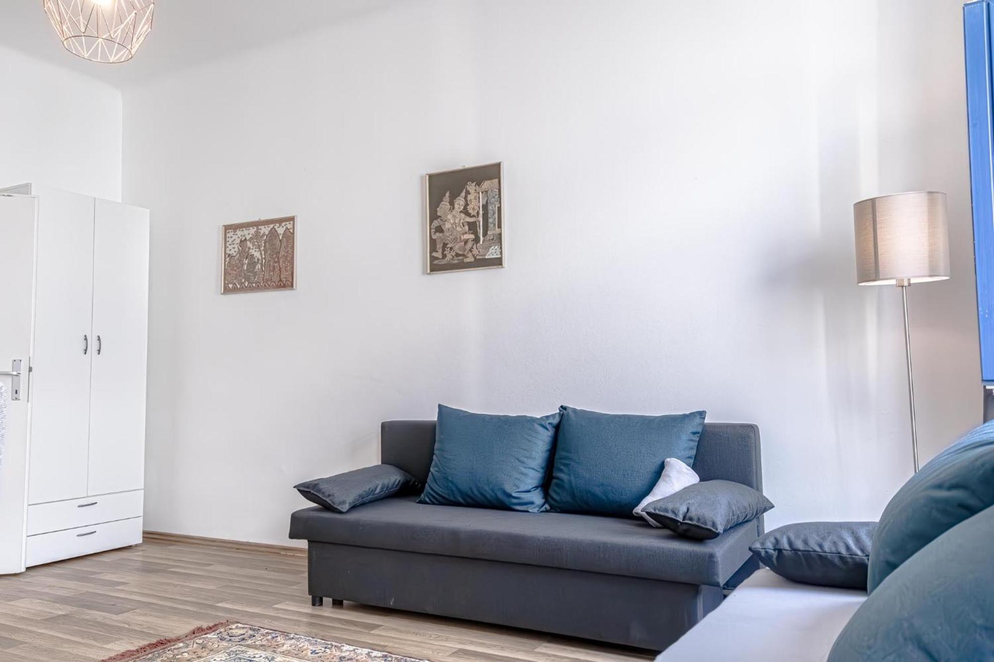 Apartment Explore 2br And 1lr Retreat Near Westbahnhof Vienna