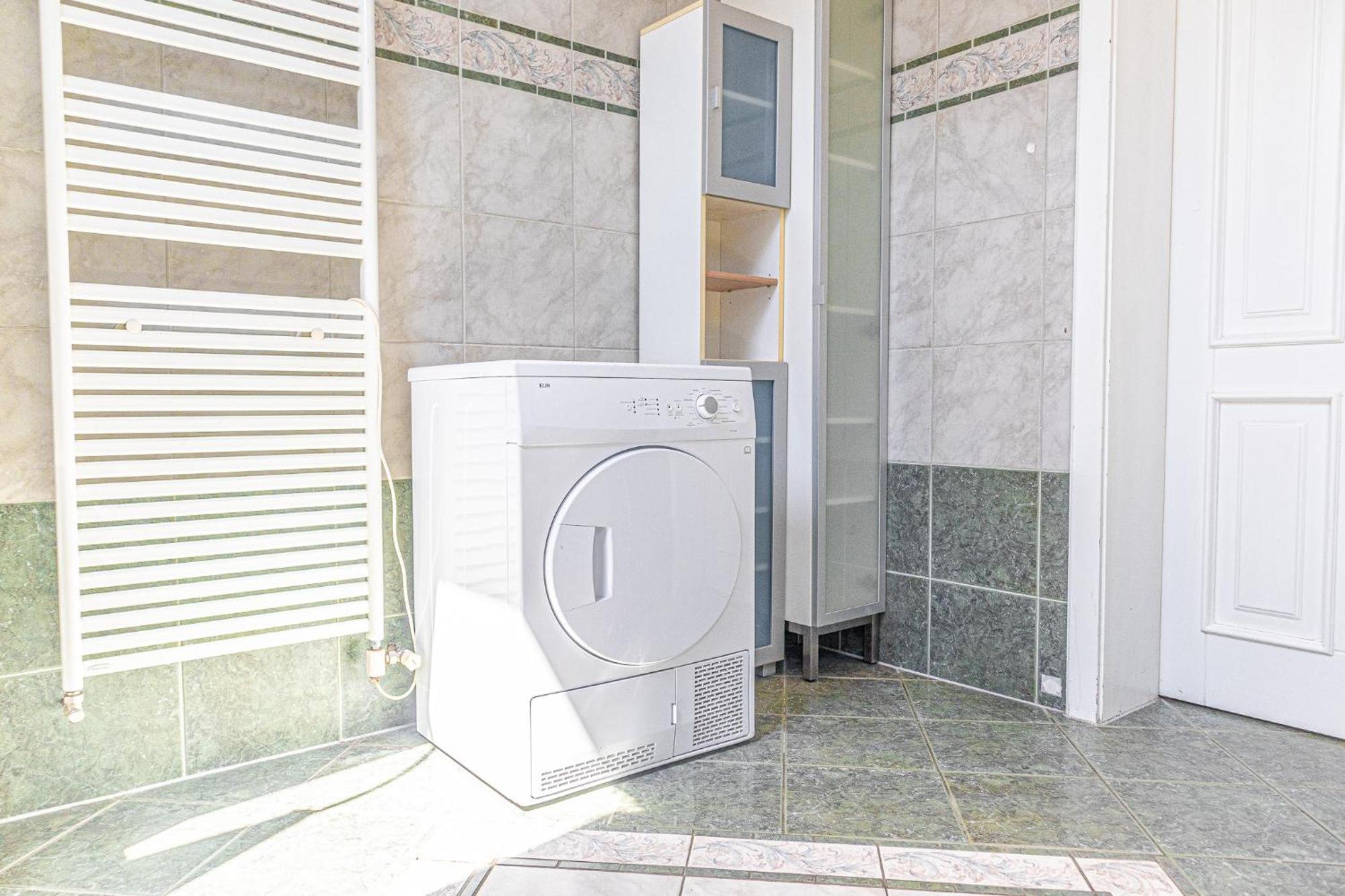 Exquisite In Shared With Garden & Parking * Vienna