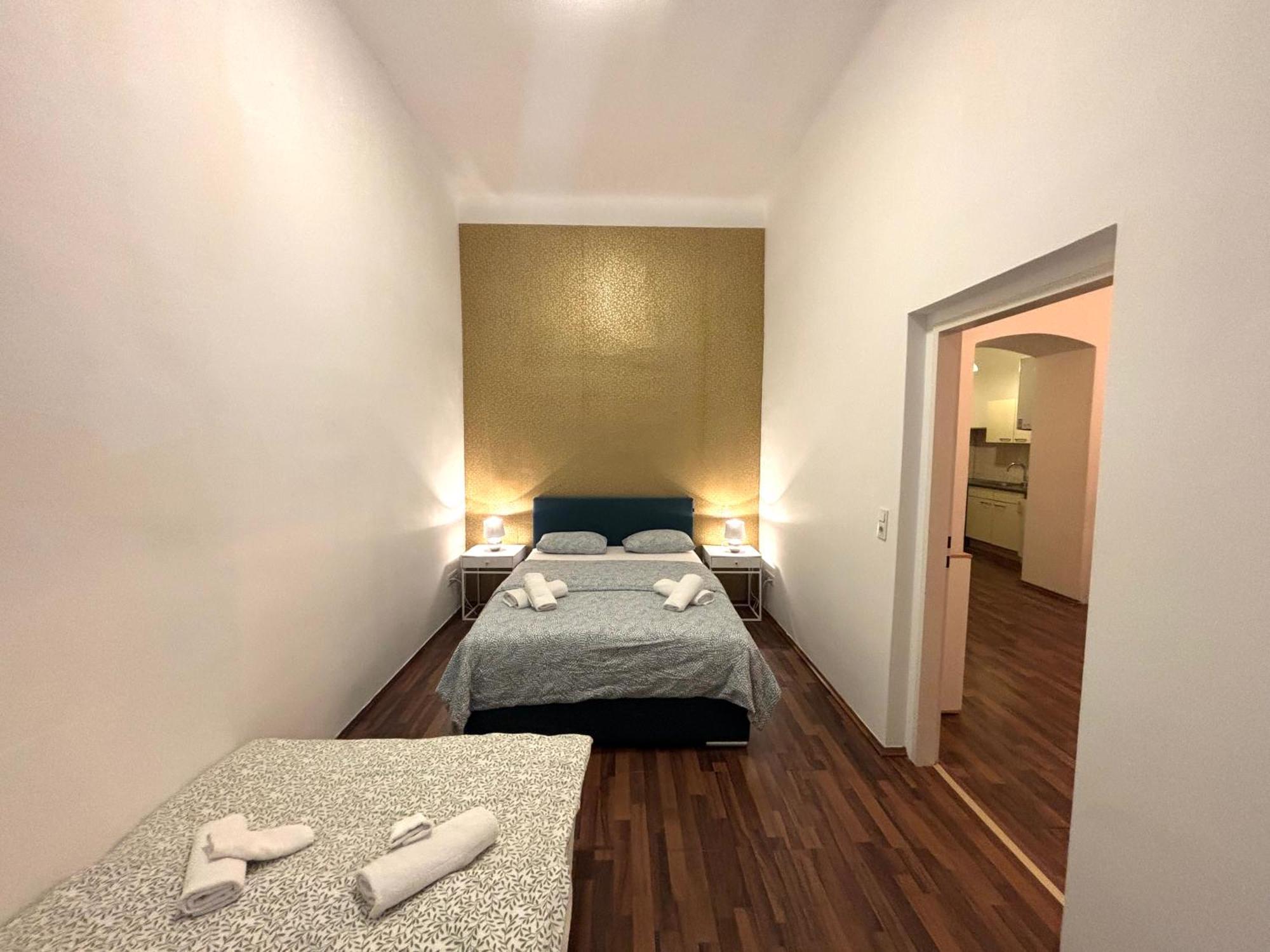 Apartment City-palace 1020 *