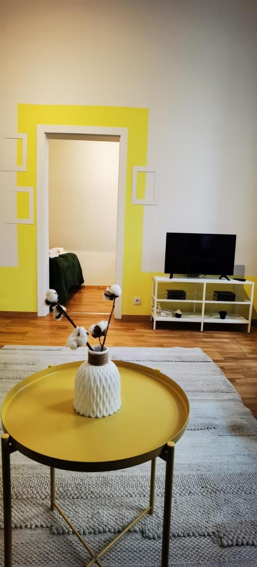Amarilis - Dolce Duo Homes Apartamento *