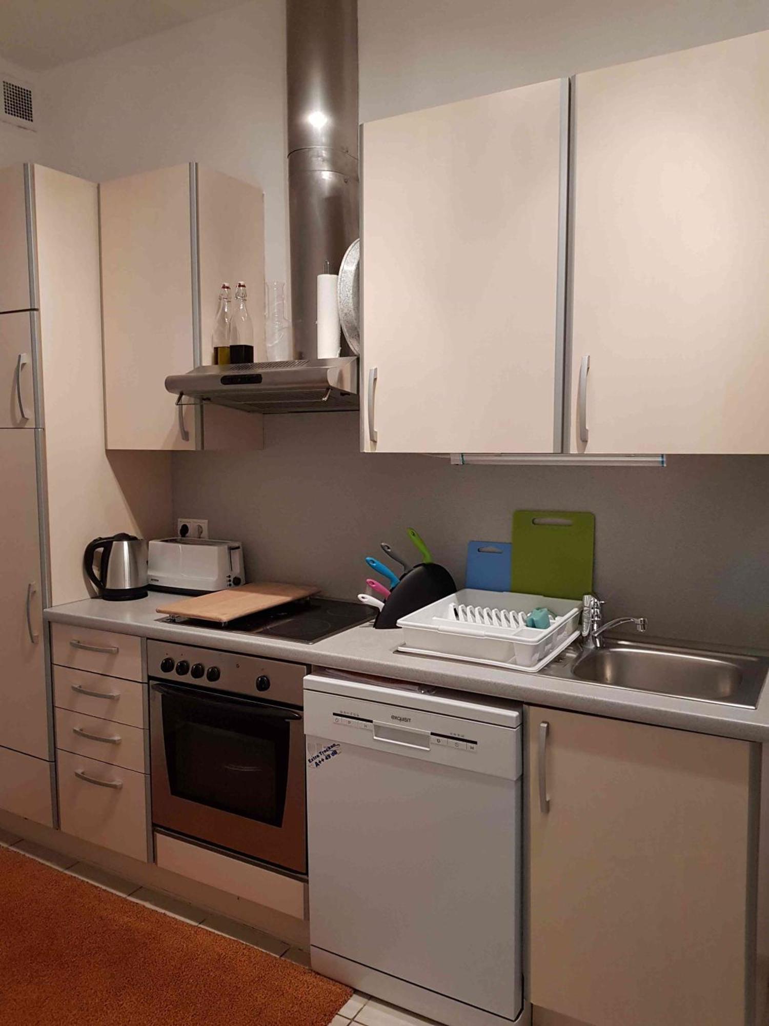 Apartment Grosse Helle Altbauwohnung *