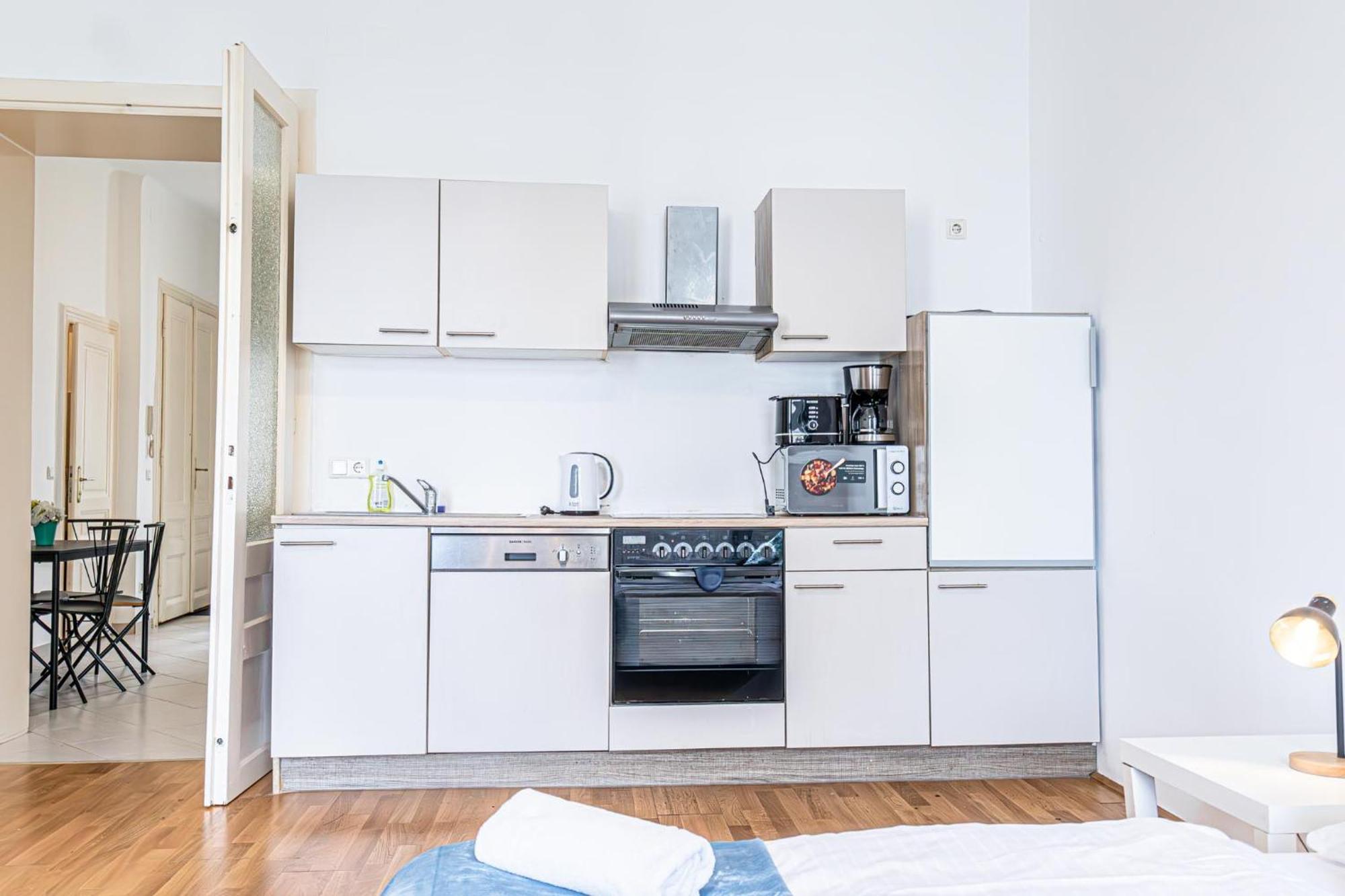 Peaceful And Stylish 2 Bedroom Cozy Atmosphere Vienna
