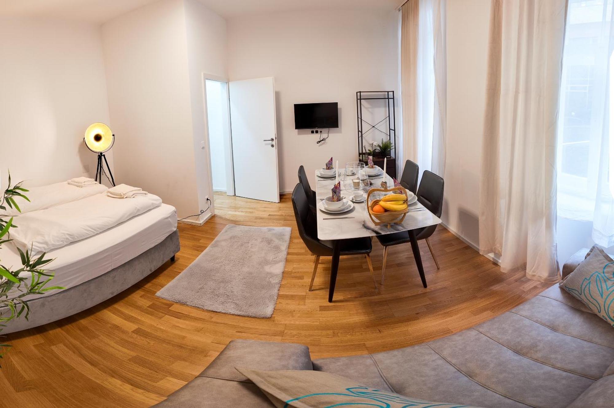 Art Living Aparthotel