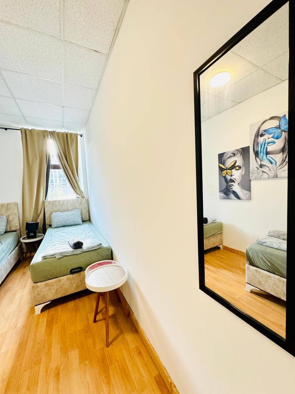 Affordable 2br Aptartment Direct Access To