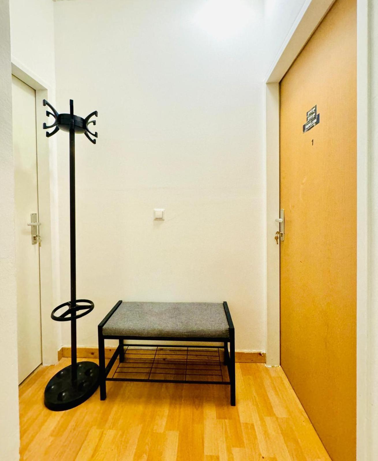 Affordable 2br Aptartment Direct Access To Apartment