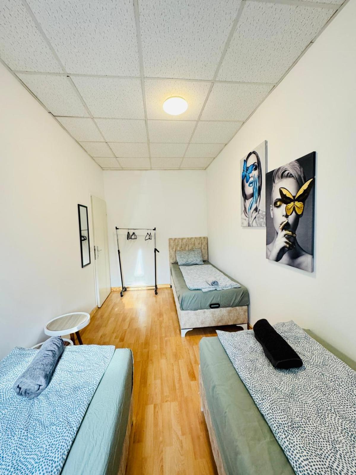 Affordable 2br Aptartment Direct Access To * Vienna
