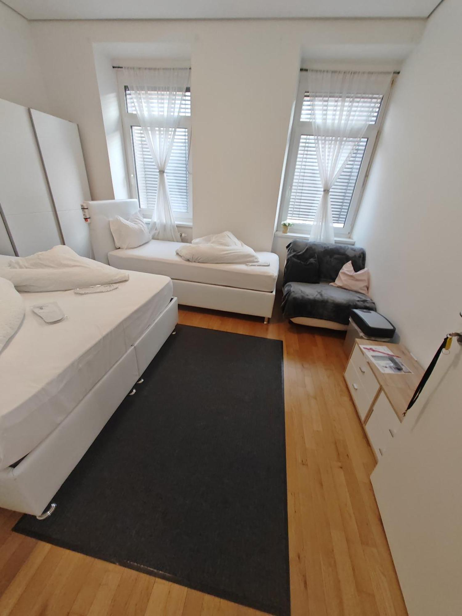 Hospedagem domiciliar Abai 1140 Only Www-on-line-check-in & Selfservice *
