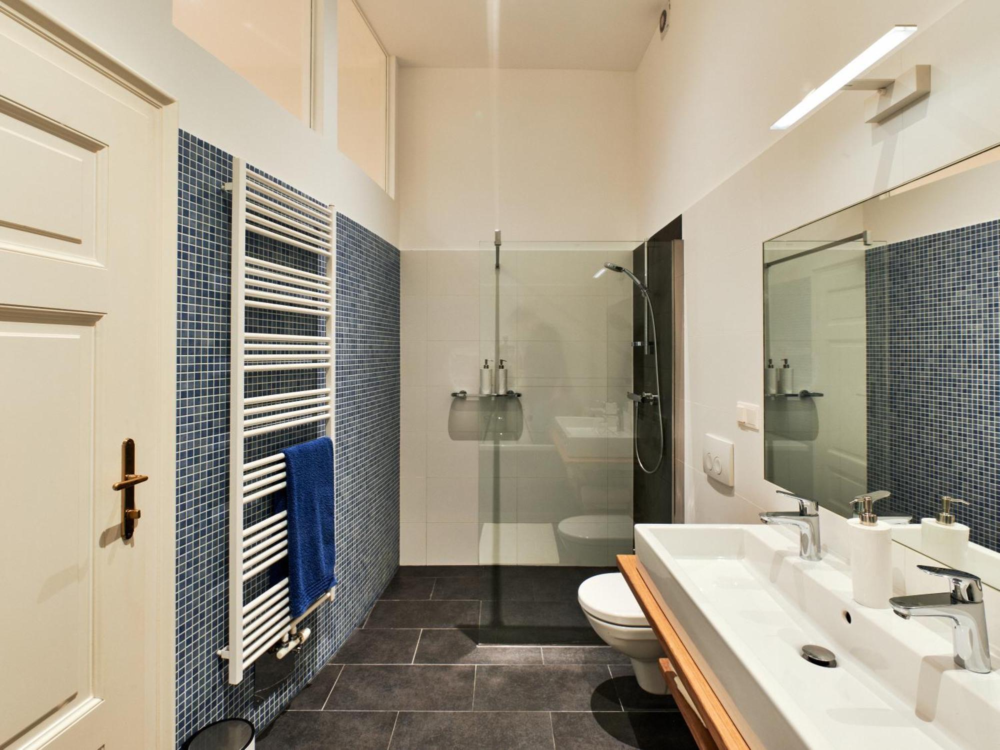 Spacious & Elegant, Ideal Location Apartamento *