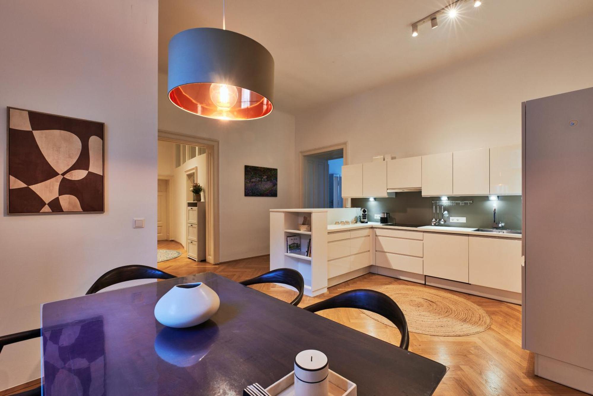 Apartamento Spacious & Elegant, Ideal Location