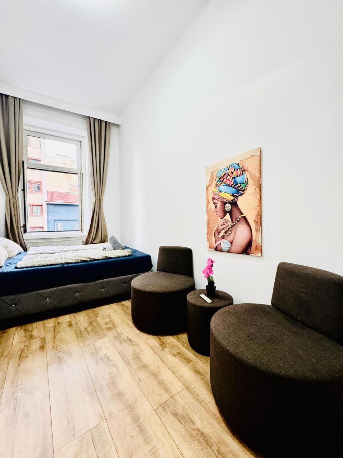 Apartment 9br For 18p, 12min Walk To Augarten Vienna