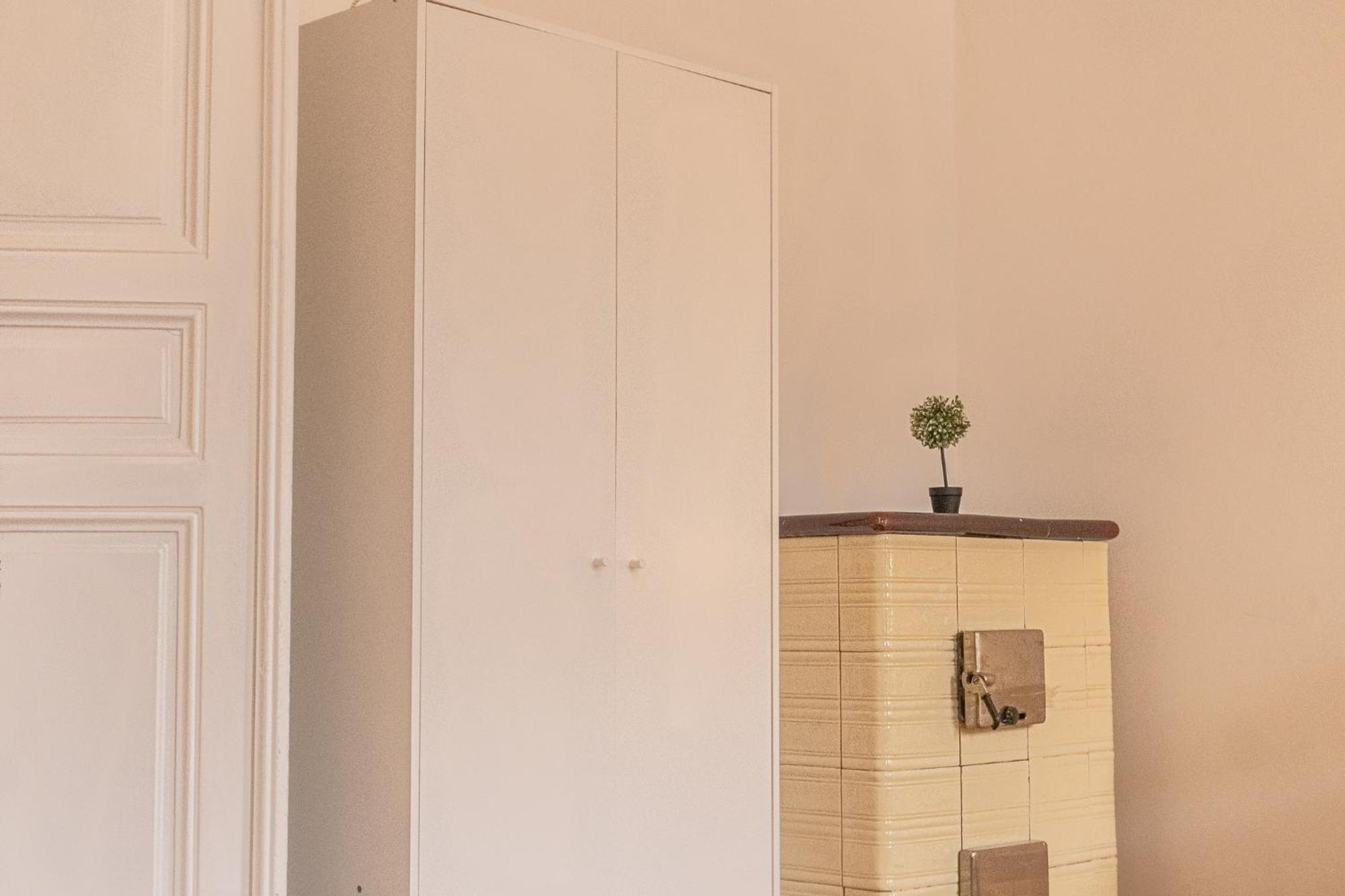 Apartment Vibrant 3br Near Akh Hospital - Perfect For Groups