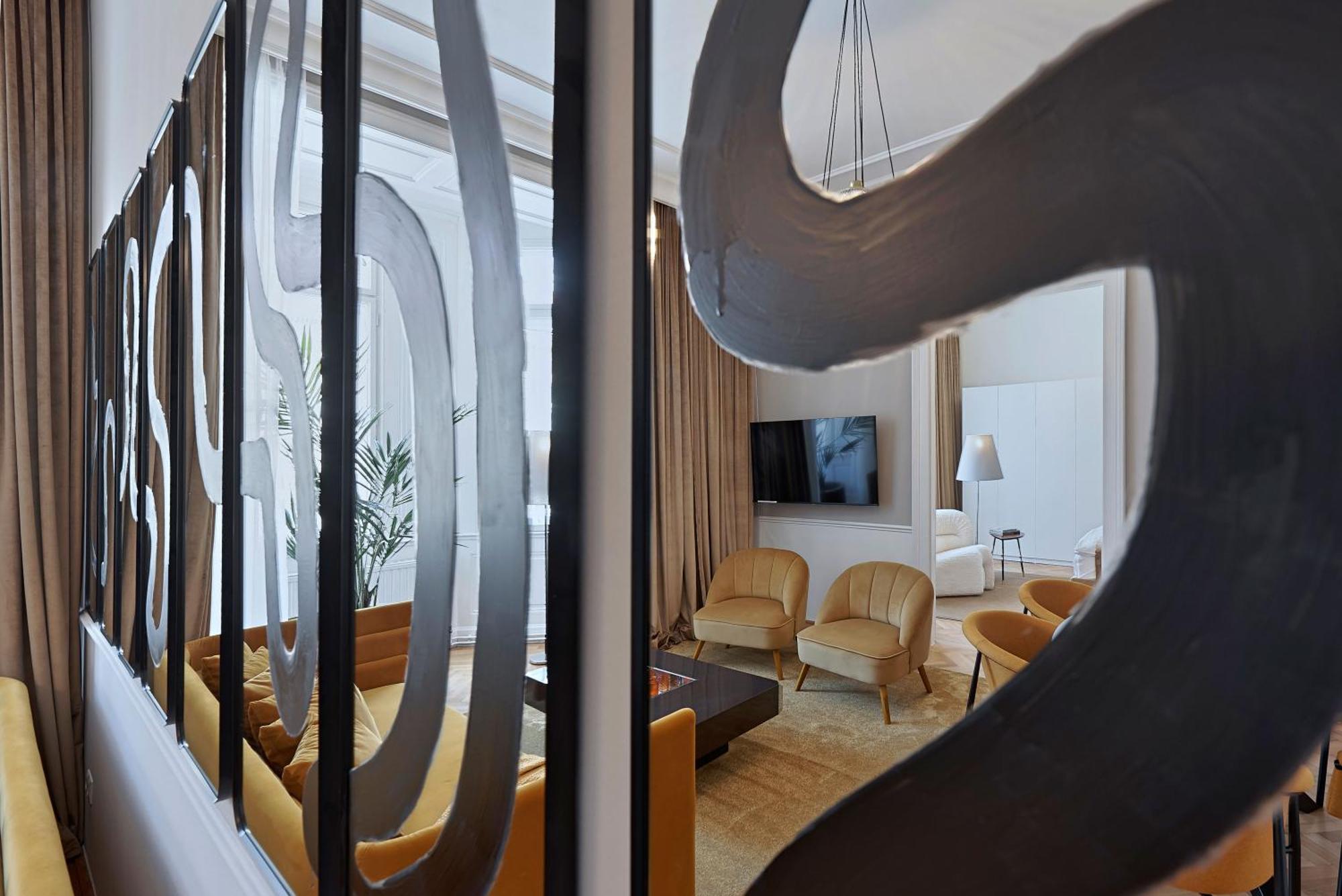 Diplomatic District Apartment, 6 Stops To Center * Vienna