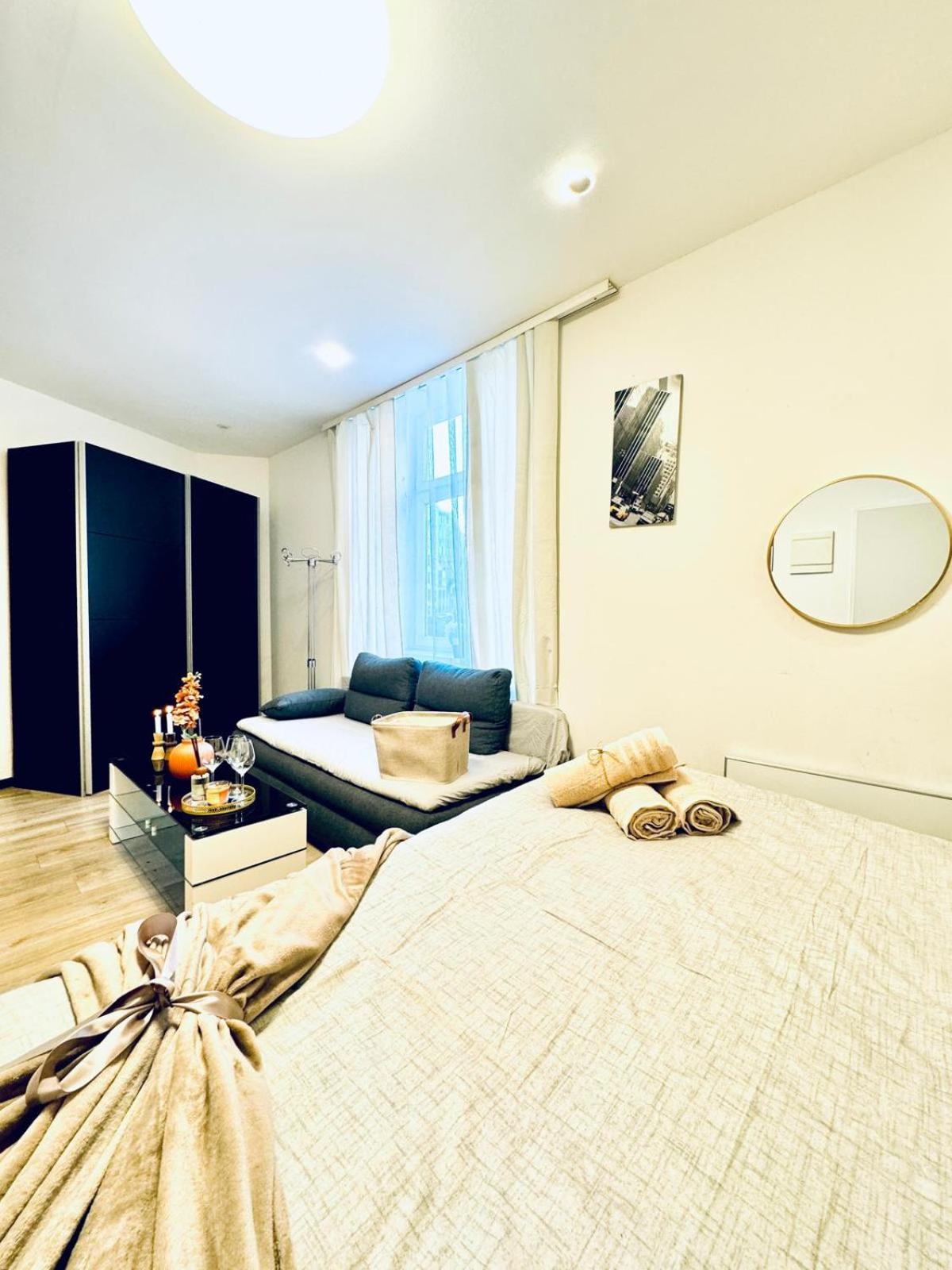 Apartamento King - 10 Mins Walk From Downtown