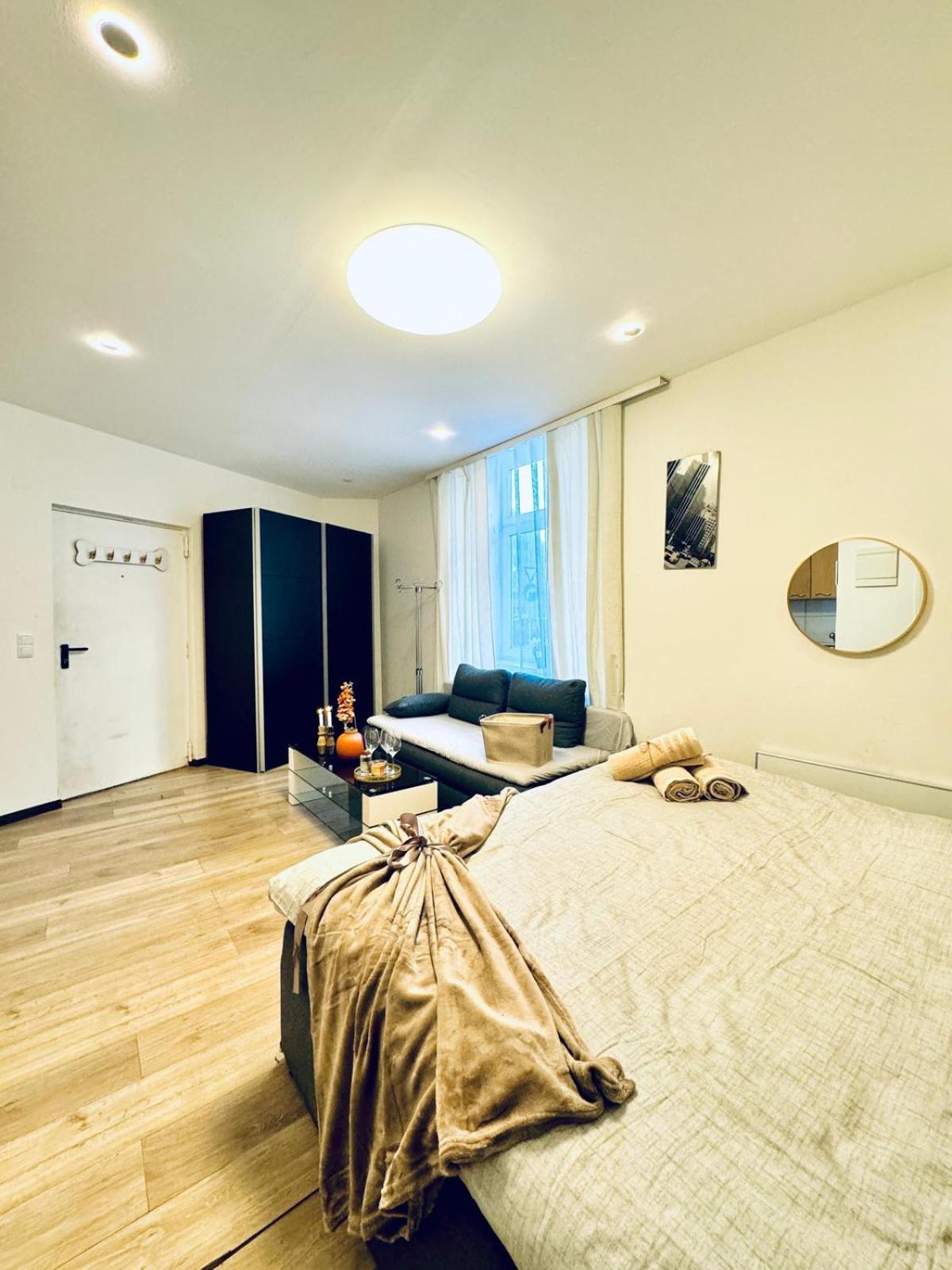 Apartamento King - 10 Mins Walk From Downtown *