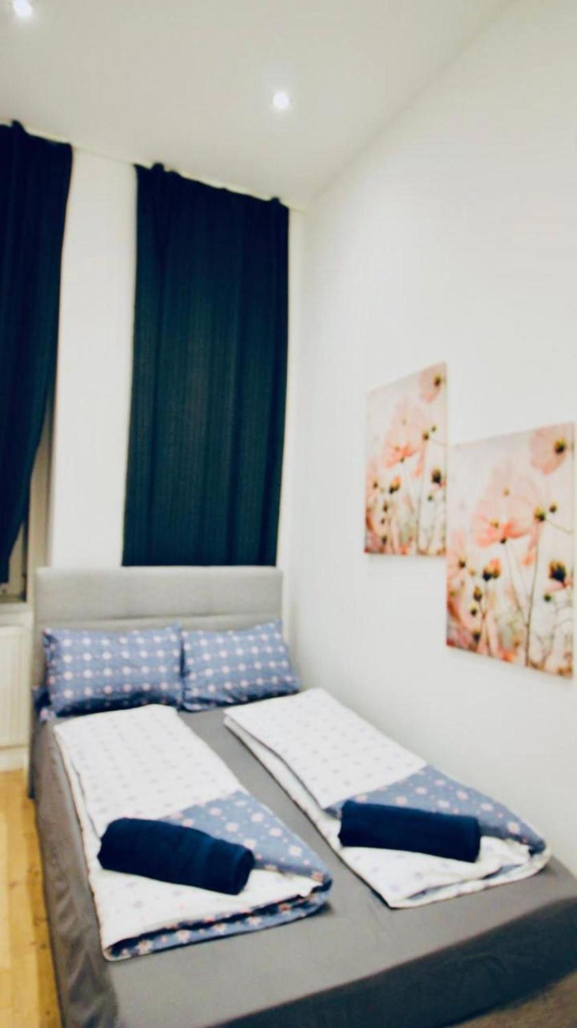 Super Cozy 5 Bedroom Shared 10min Walk To Augarten Wien