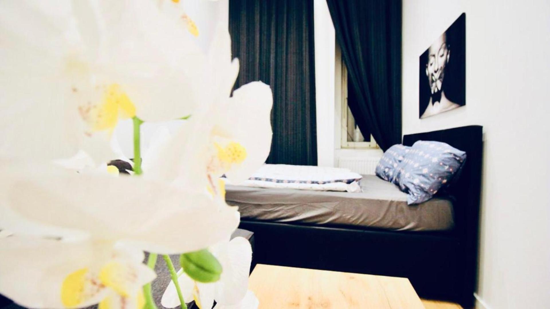 Super Cozy 5 Bedroom Shared 10min Walk To Augarten Wien