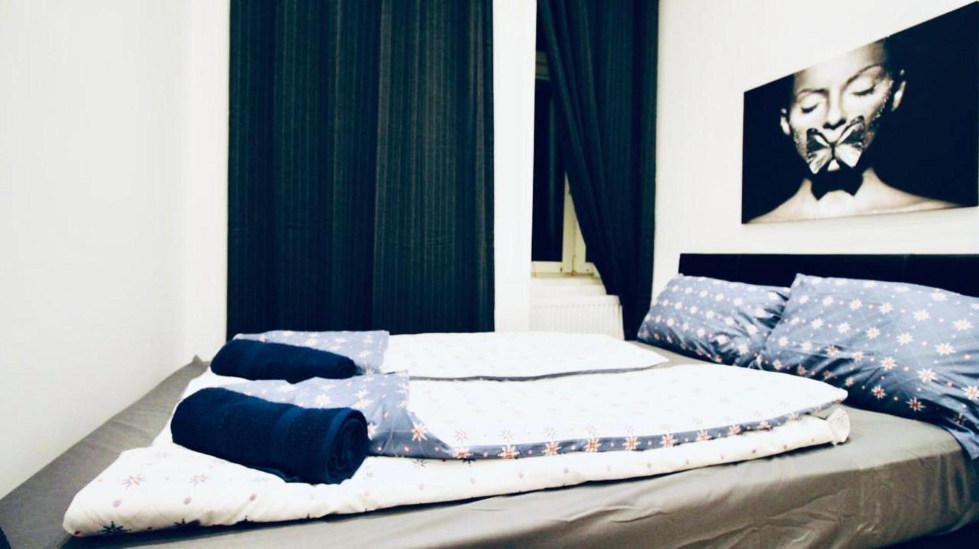 Super Cozy 5 Bedroom Shared 10min Walk To Augarten * Wien