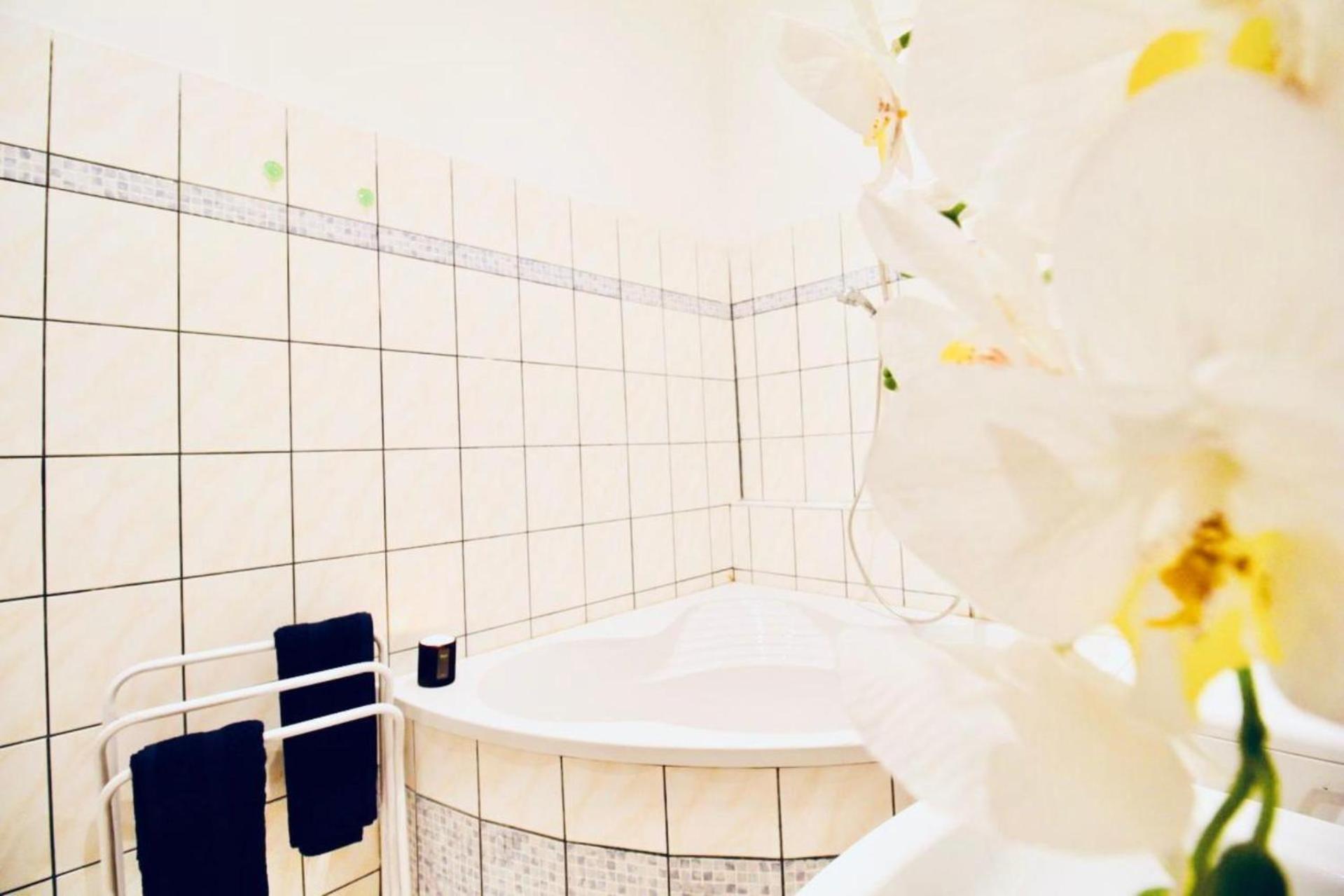 Apartment Super Cozy 5 Bedroom Shared 10min Walk To Augarten Wien