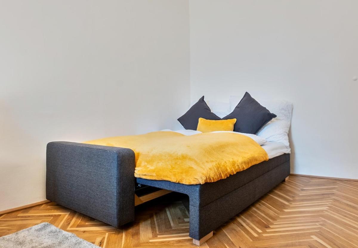 Fast Wifi I 4 Min To U3 Zipperer Strasse Vienna