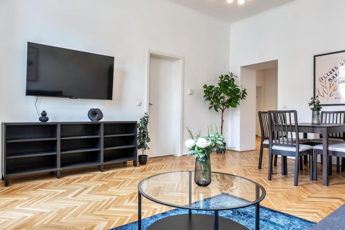 Fast Wifi I 4 Min To U3 Zipperer Strasse *