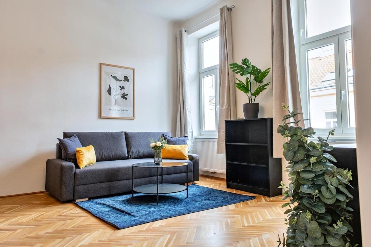 Fast Wifi I 4 Min To U3 Zipperer Strasse