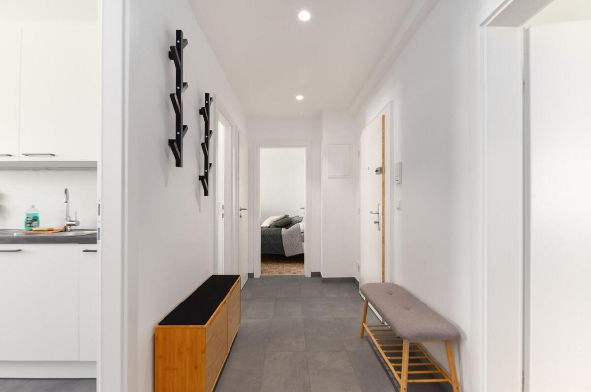 3br I 5 Minutes To Main Station I Long Term *