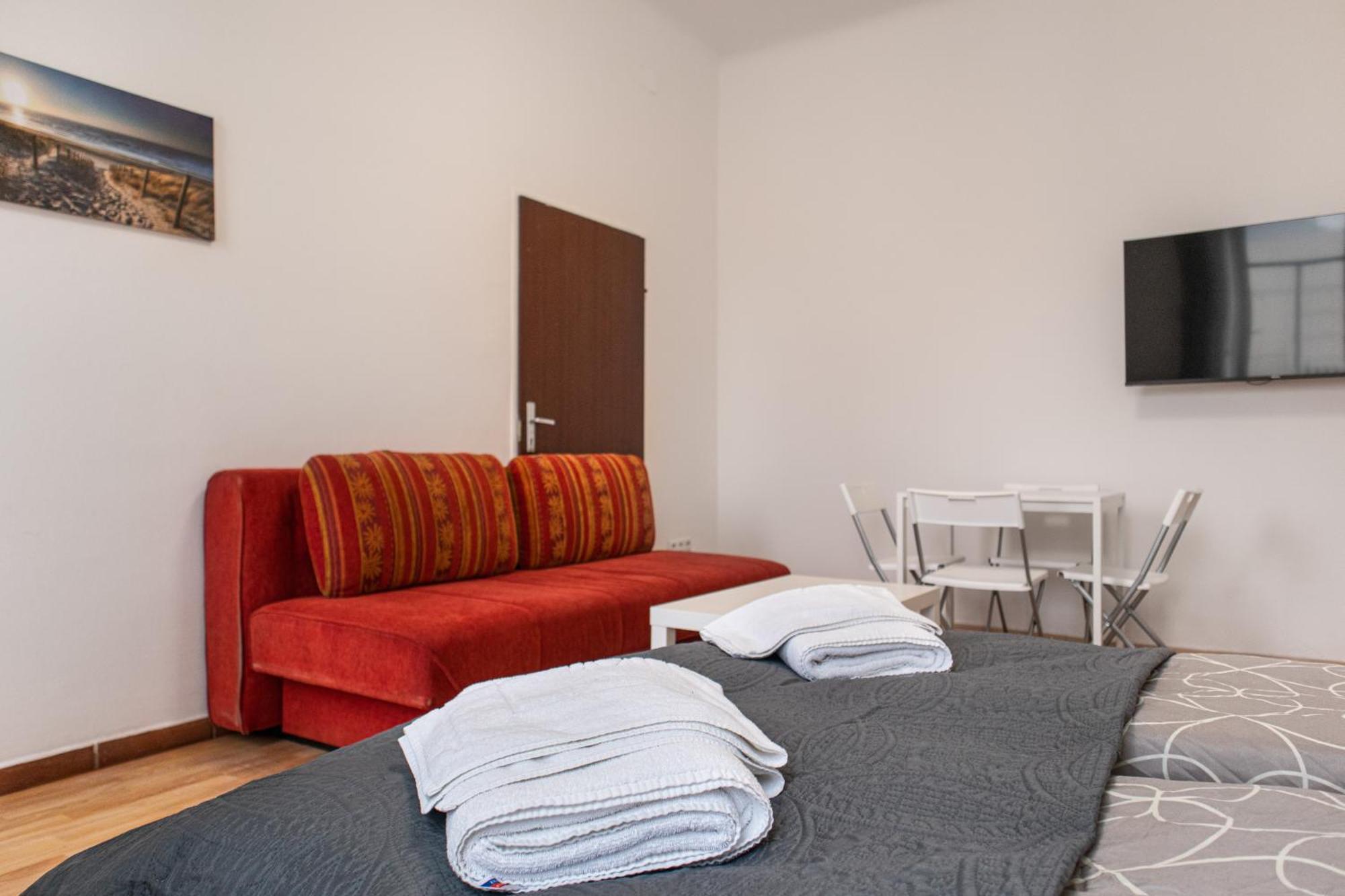 Homelike 2br Apt. @millenium Tower/danube River Vienna