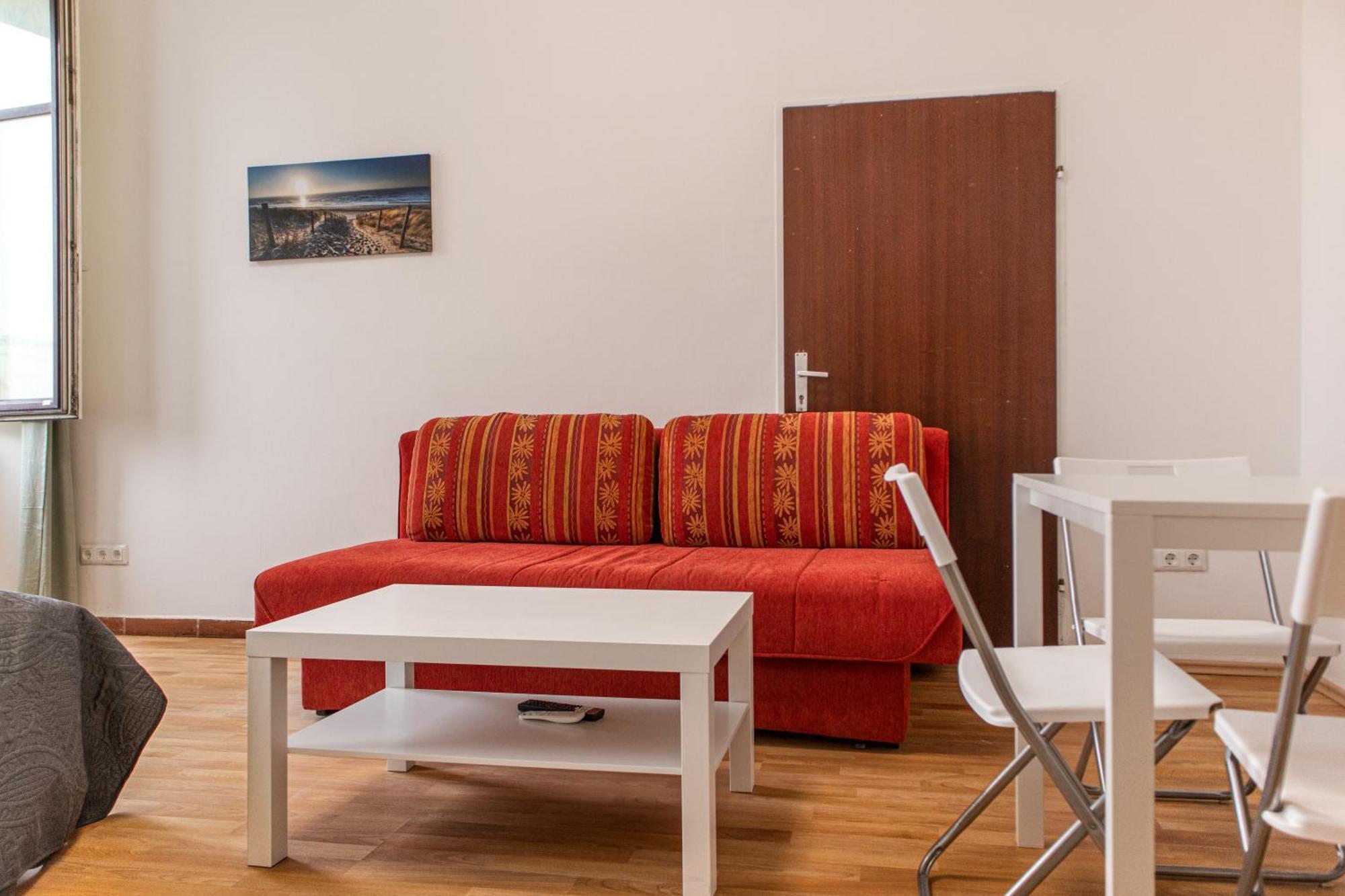 Homelike 2br Apt. @millenium Tower/danube River