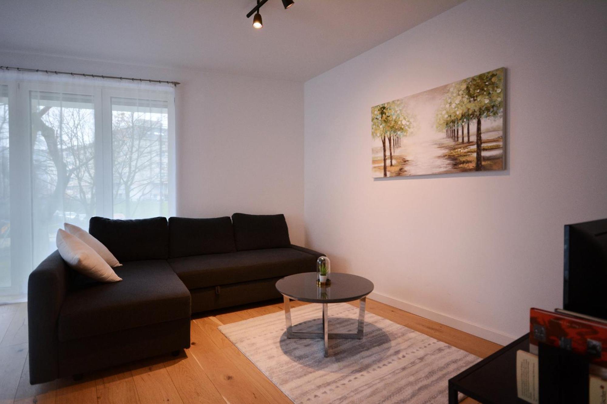 Bella's - Beautiful, Modern And Next To Metro Apartment Vienna