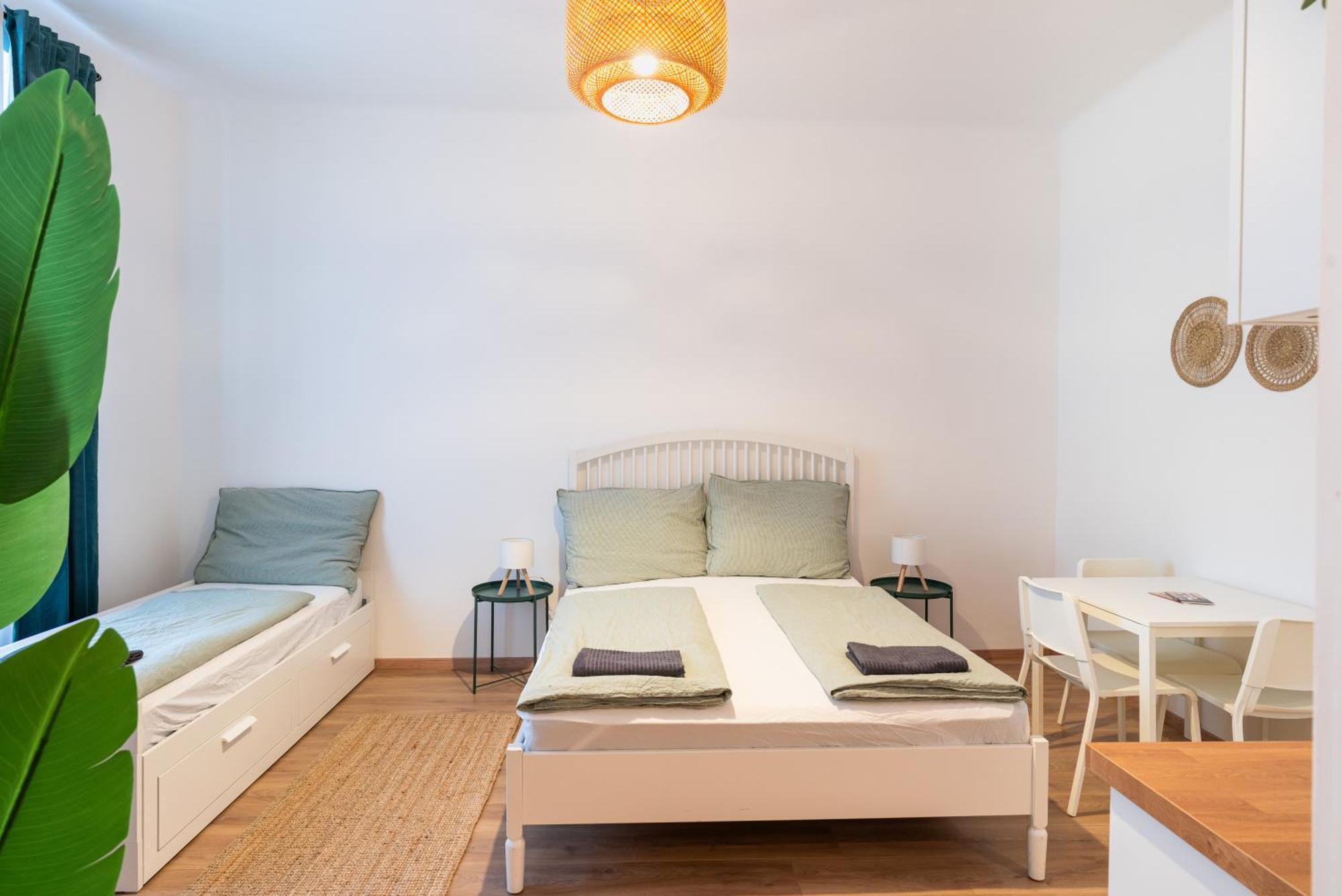 1110 Apartment