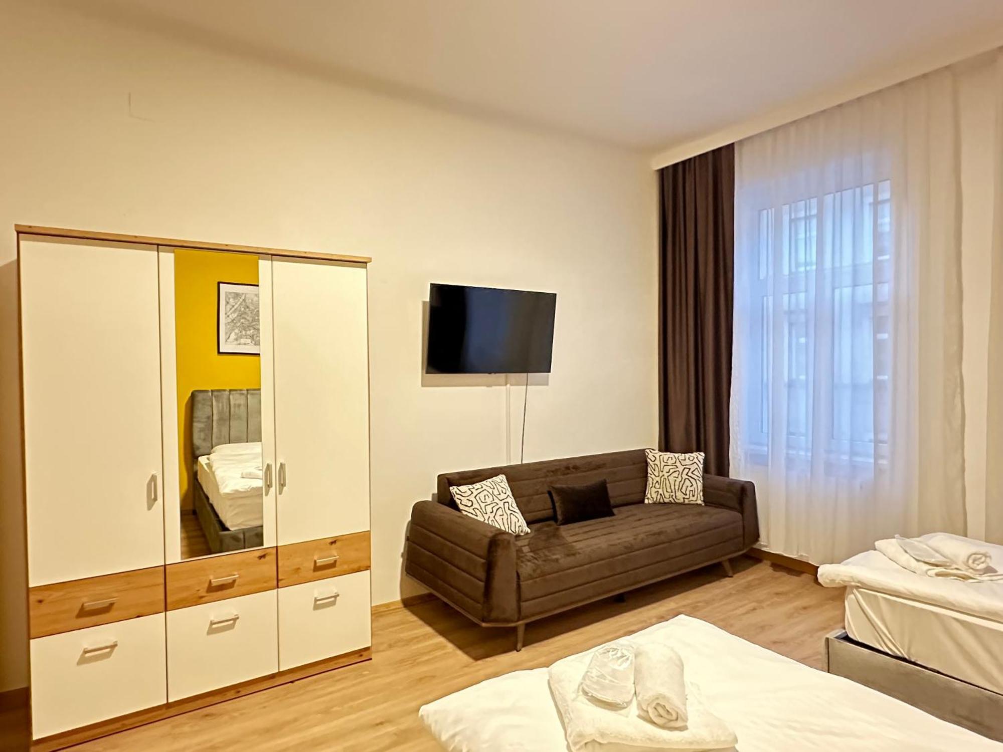Apartment Hisa *