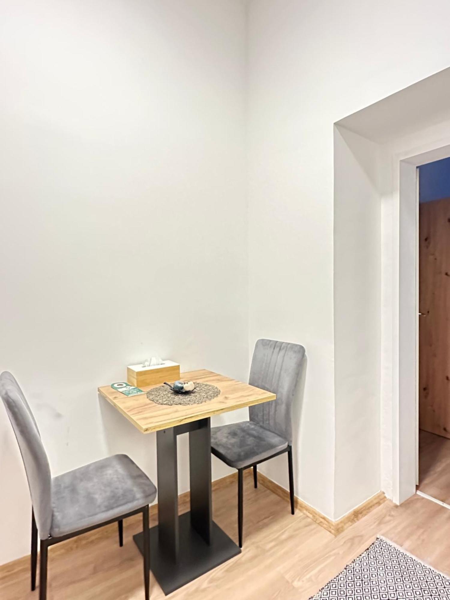 Hisa Apartment Vienna