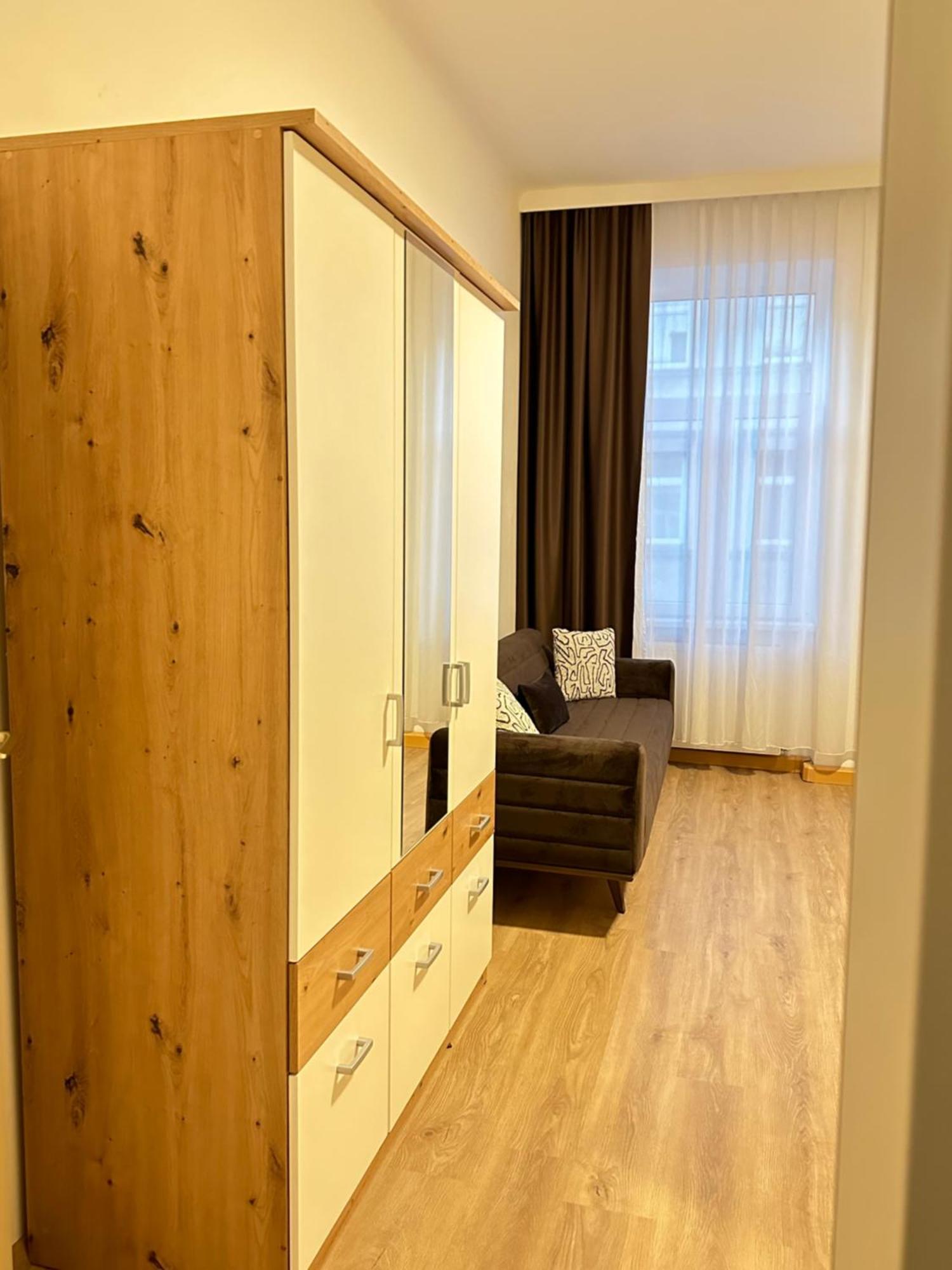 Apartment Hisa *