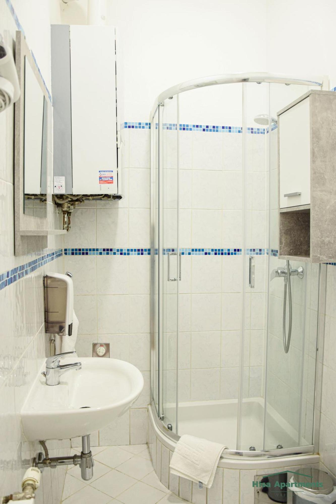 Apartment Hisa *