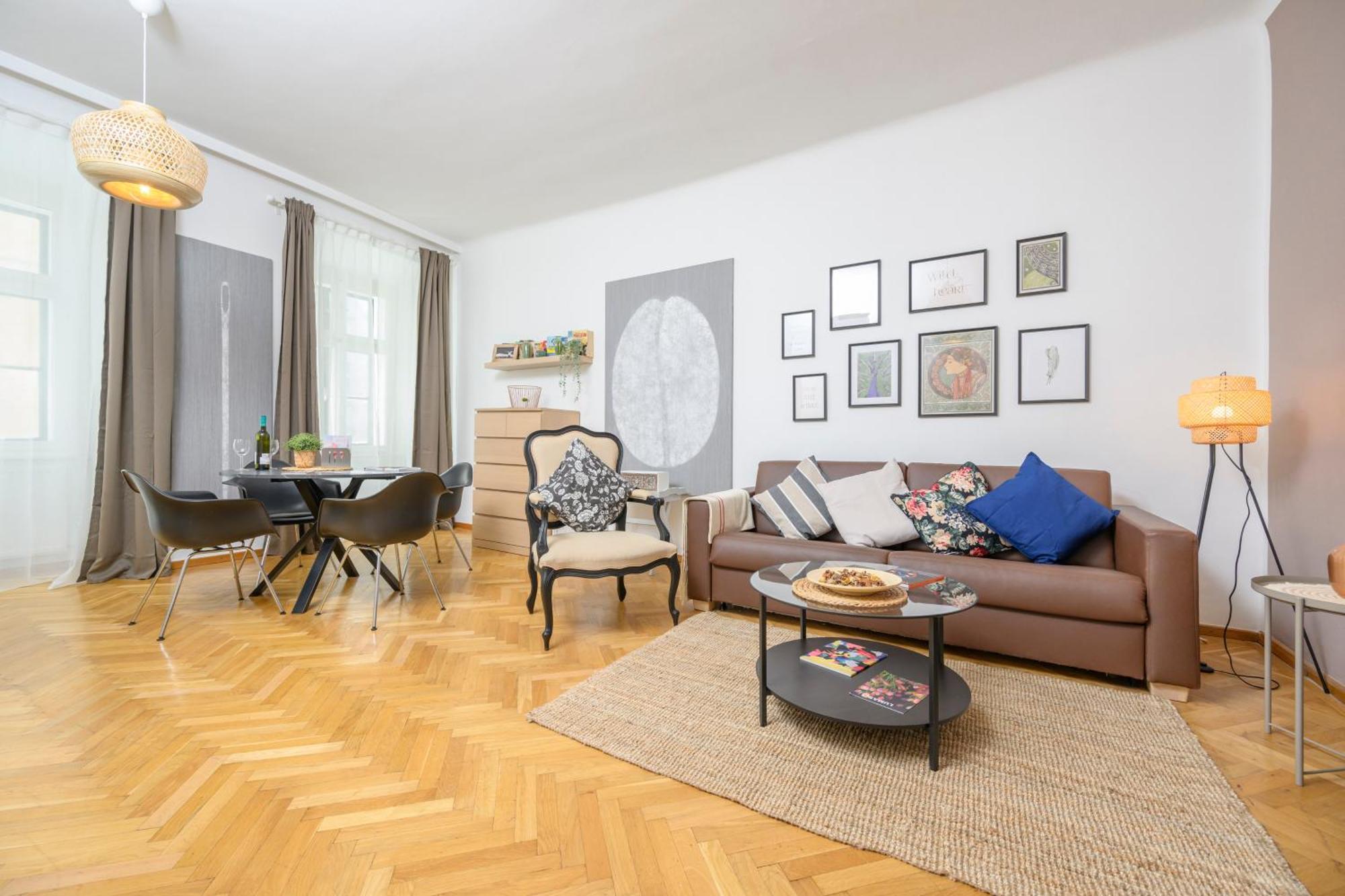 Central City Apartments Apartment *
