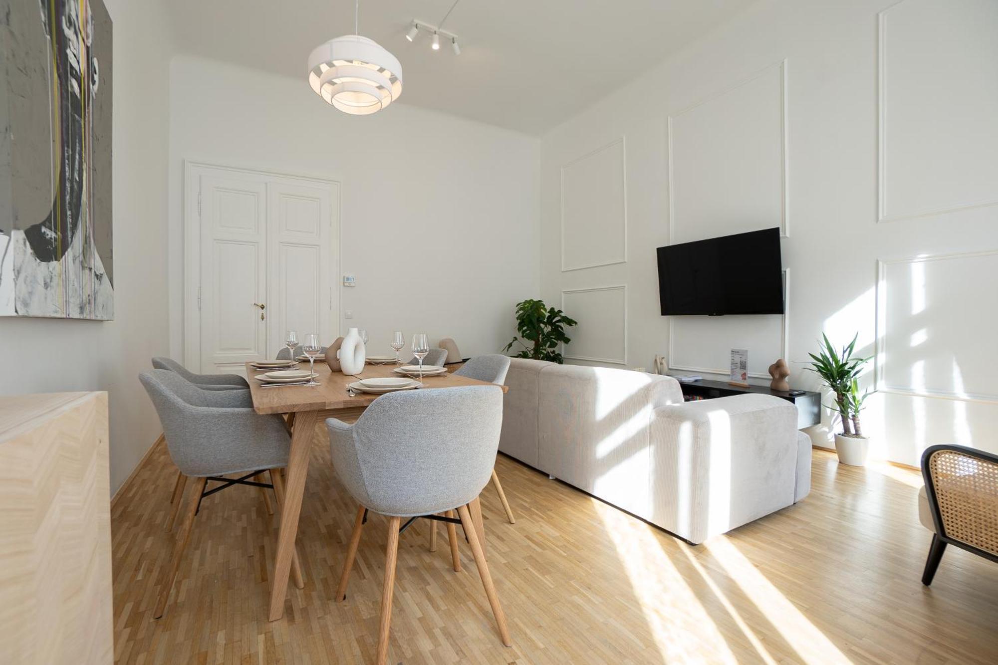 Vibrant 107 M2 Flat In The Center Apartamento Viena
