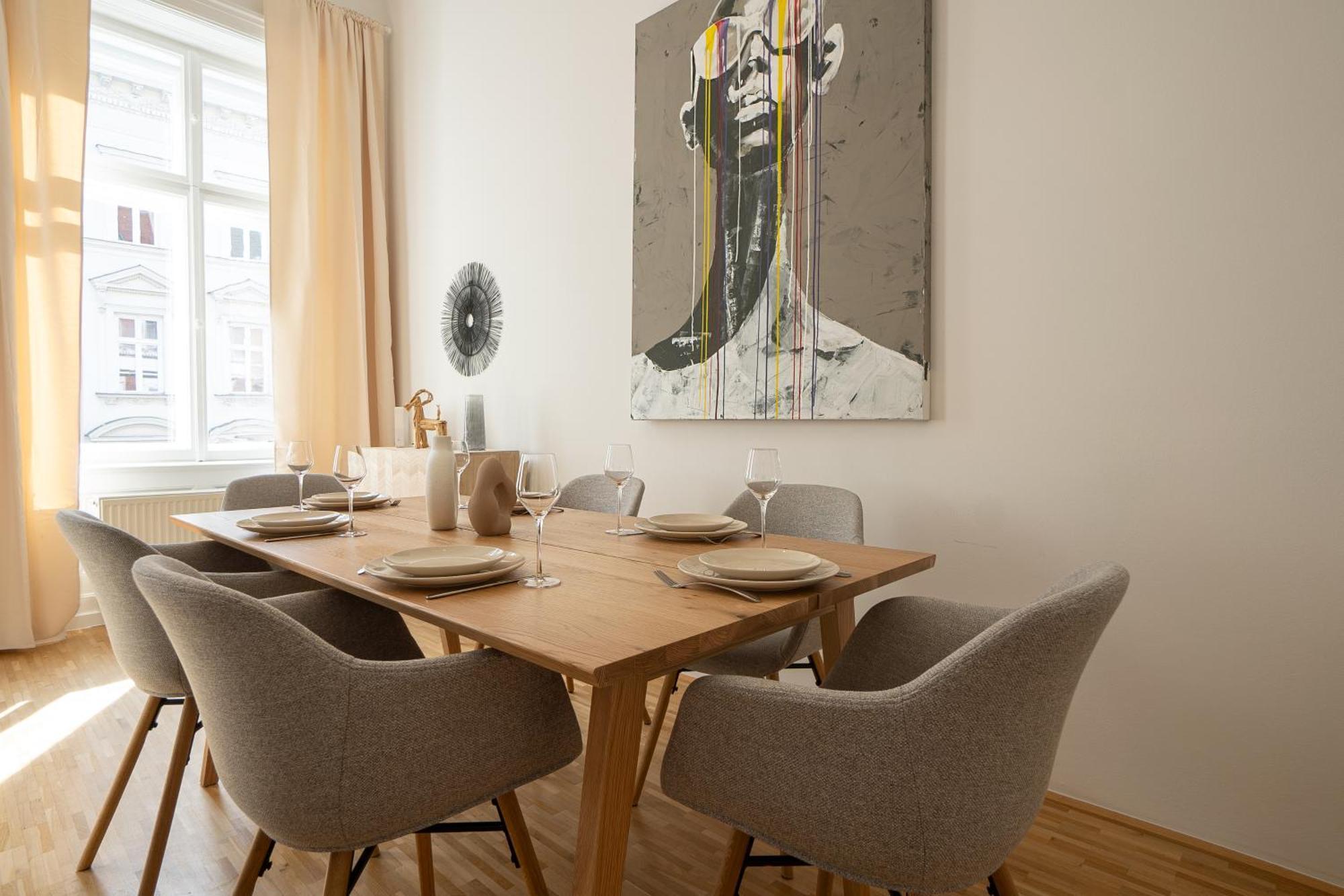 Vibrant 107 M2 Flat In The Center Apartamento Viena