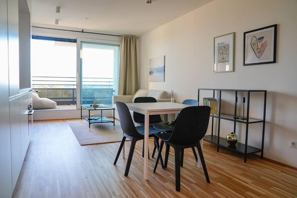 Classy Near Thermal Apartment