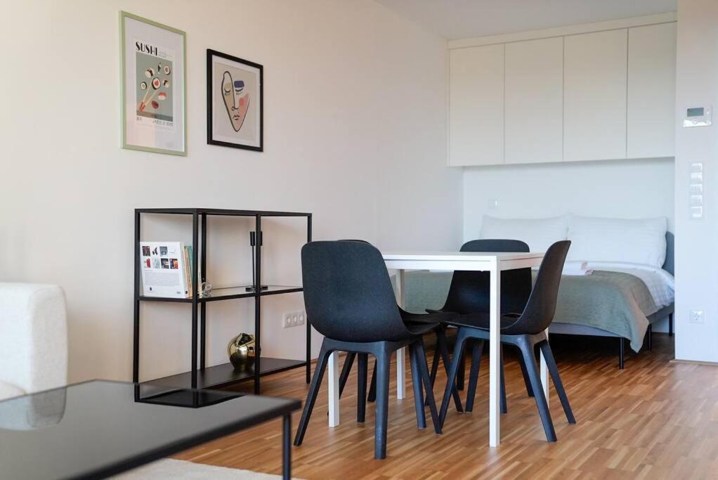 Classy Near Thermal Apartment Vienna