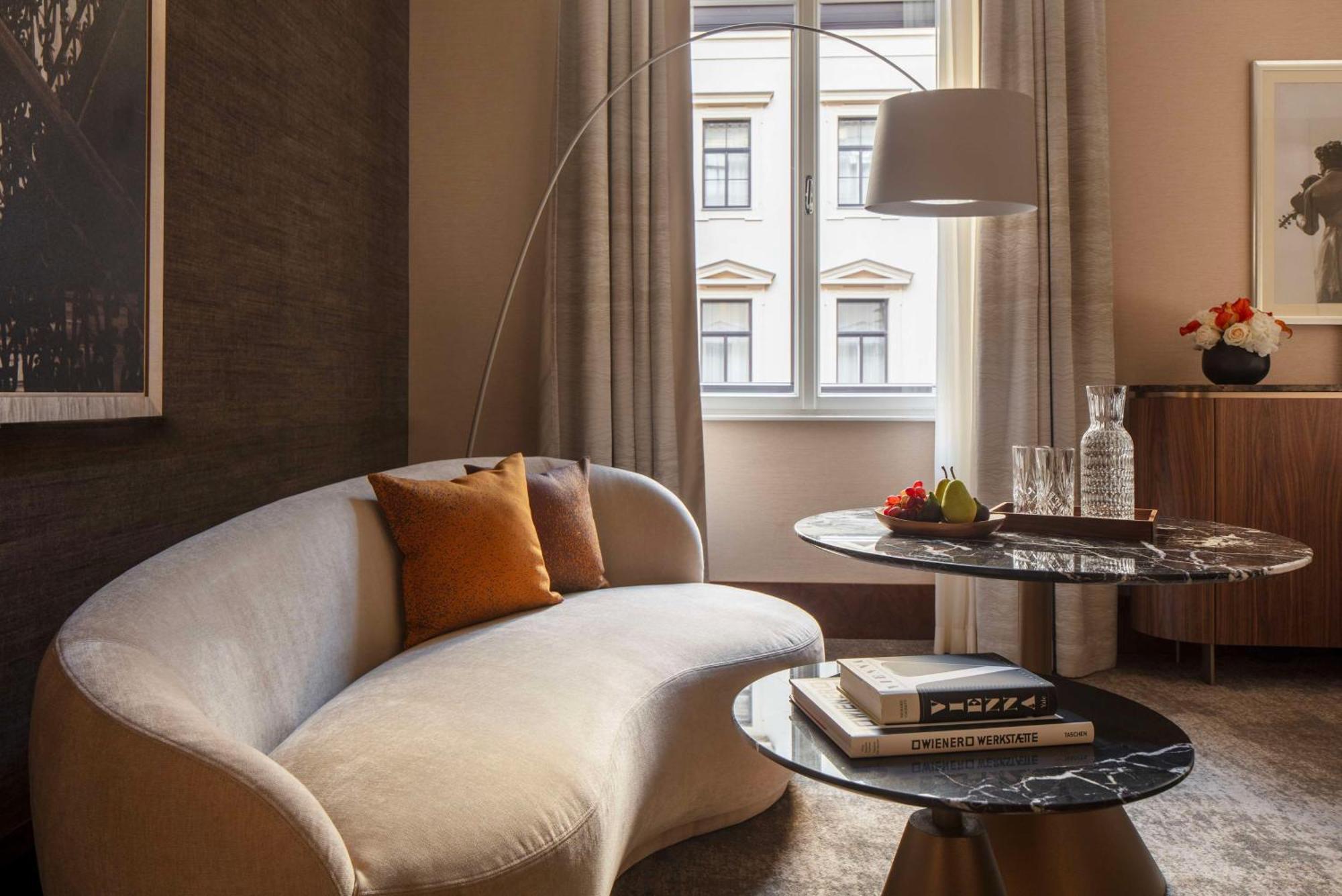 Hotel Anantara Palais Hansen - Newly Renovated Vienna