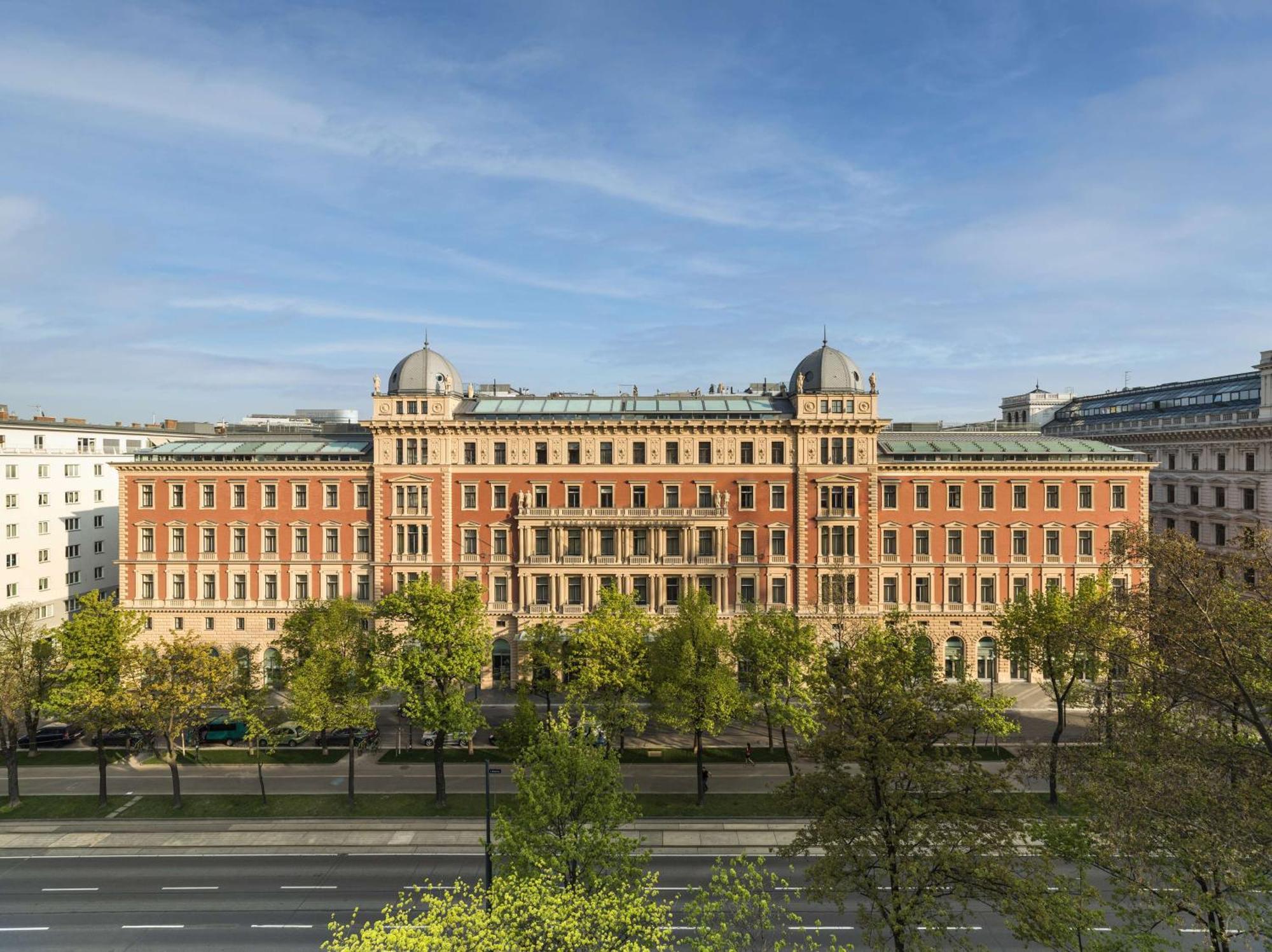 Hotel Anantara Palais Hansen - Newly Renovated