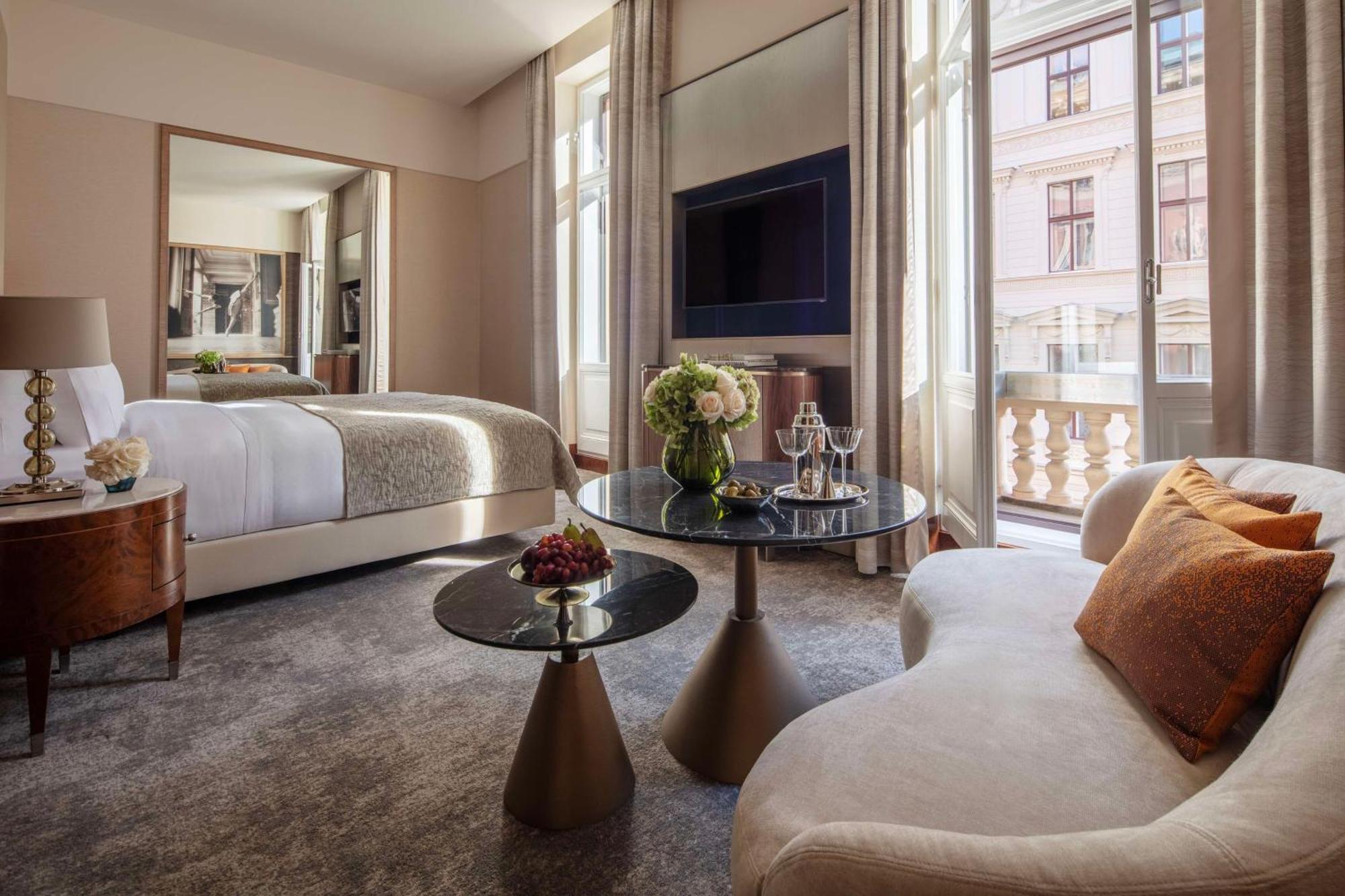 Hotel Anantara Palais Hansen - Newly Renovated 5*