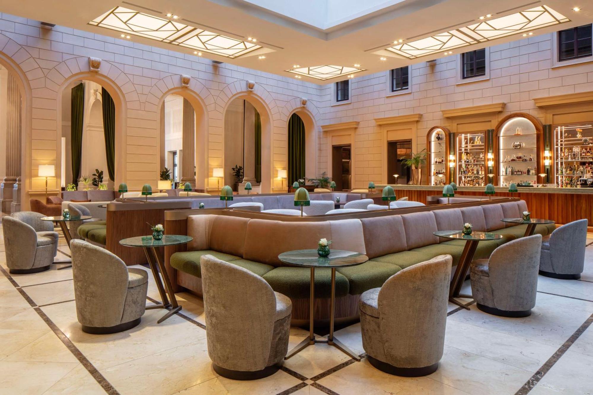 Anantara Palais Hansen - Newly Renovated