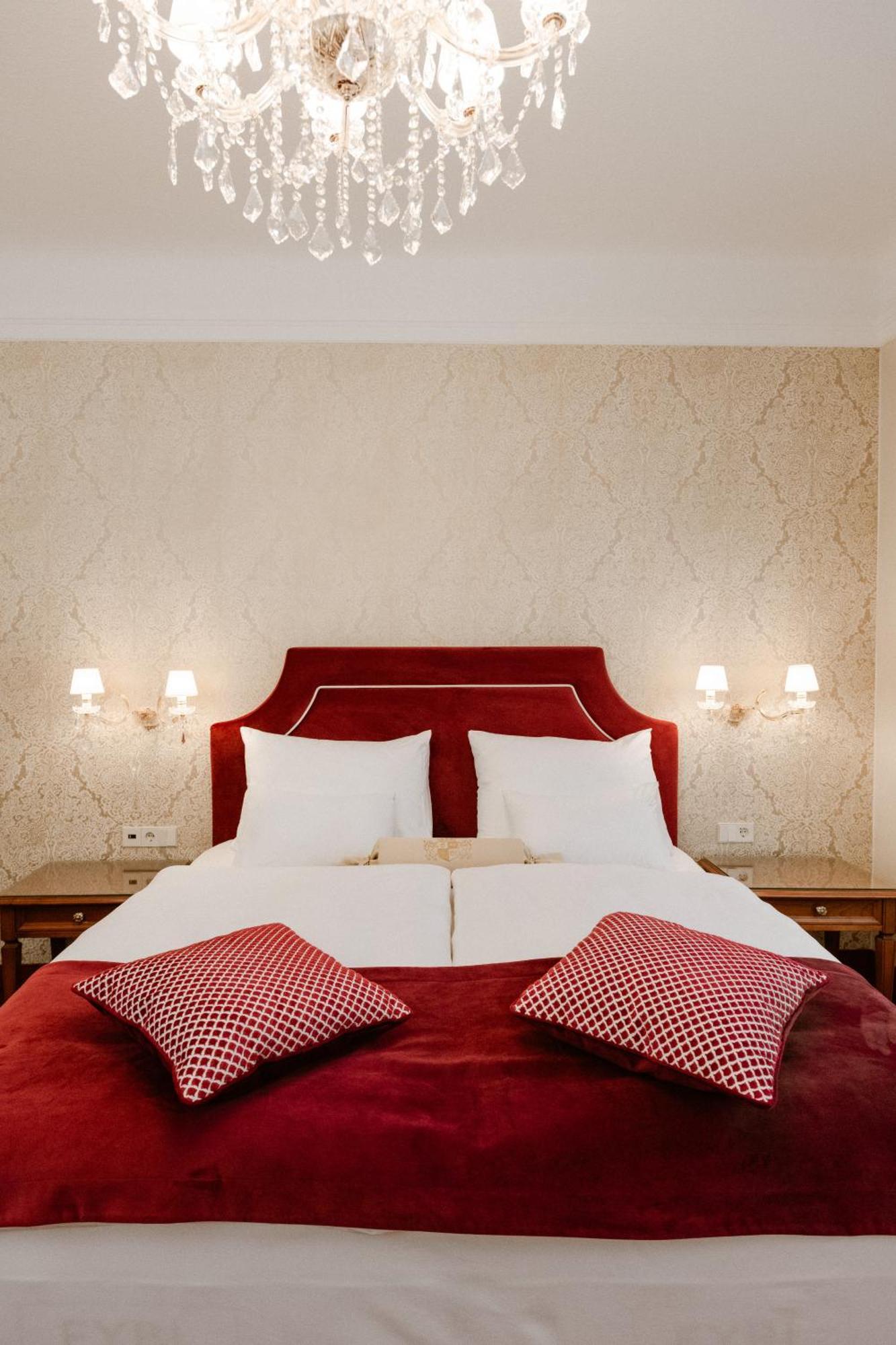 Stefanie - Vienna's Oldest Hotel 4*