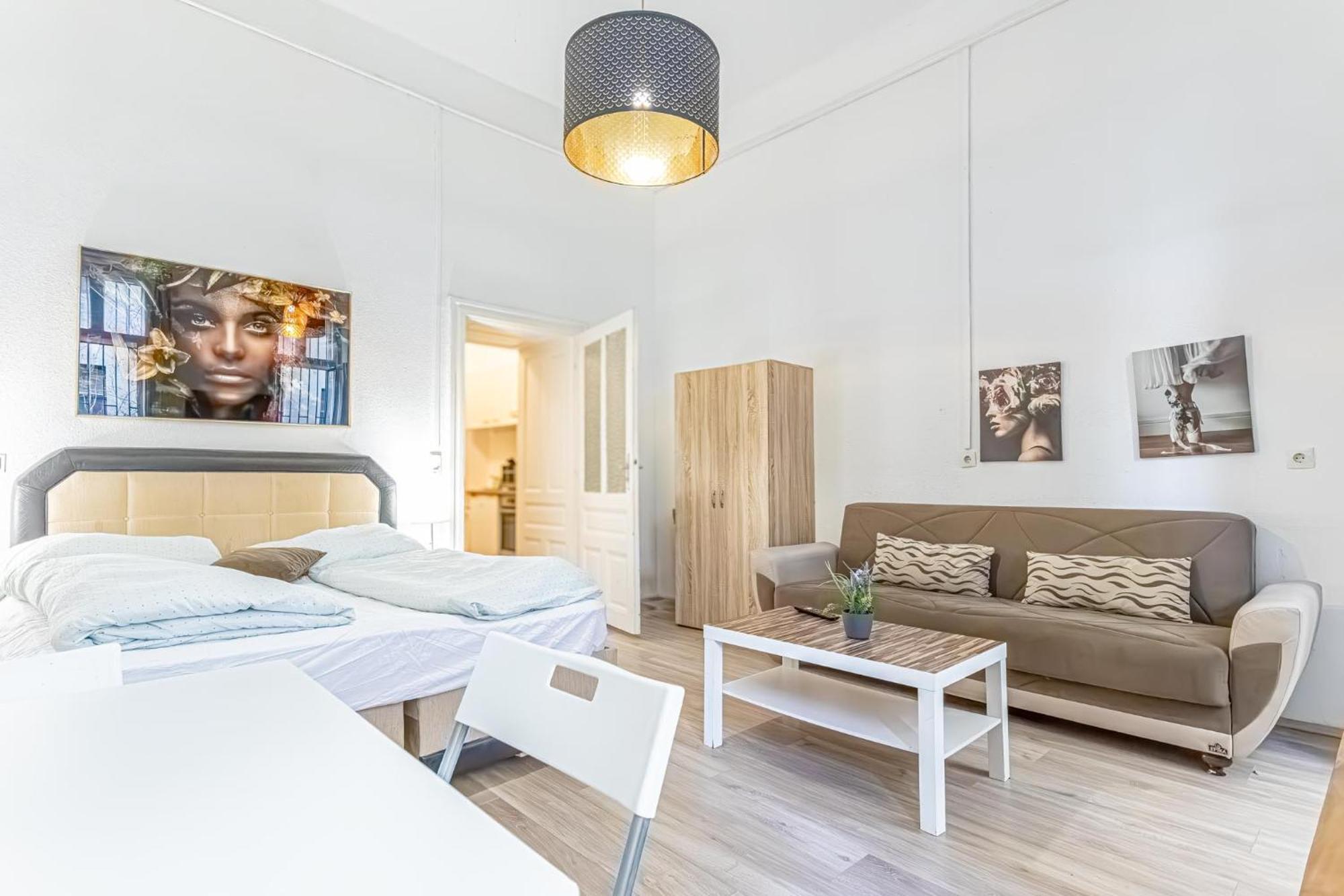 Chic Apartment- Suitable For Longstays Near Matzleinsforferplatz * Wien