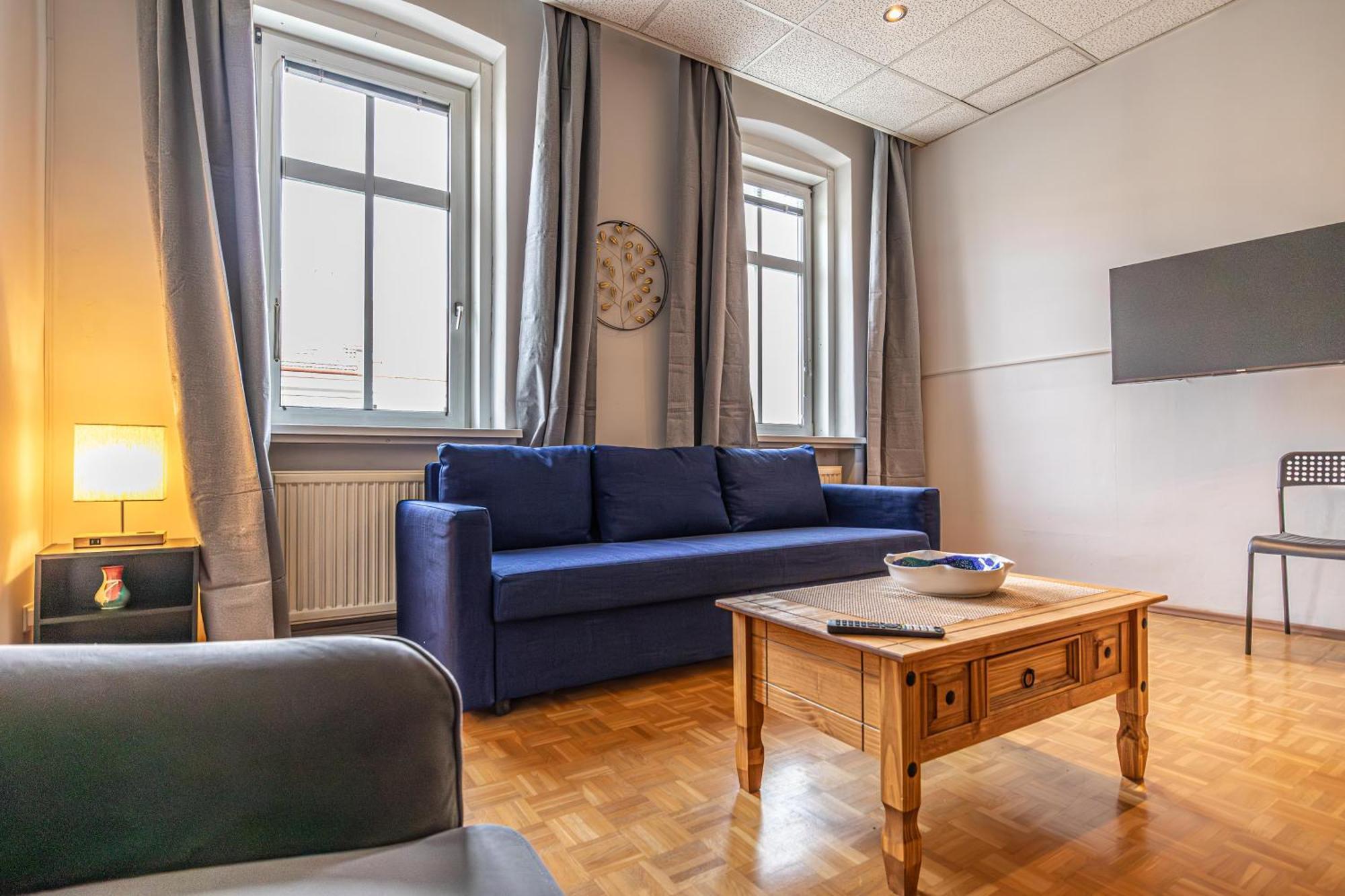Apartment Vienna's Finest Spacious 2br & 1lr