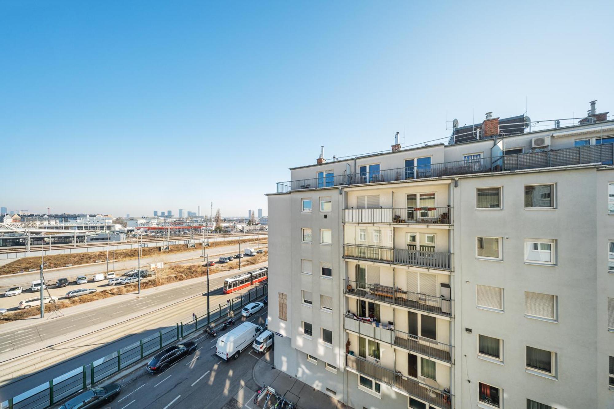 Sonnige Altbauwohnung Nahe Hauptbahnhof Vienna