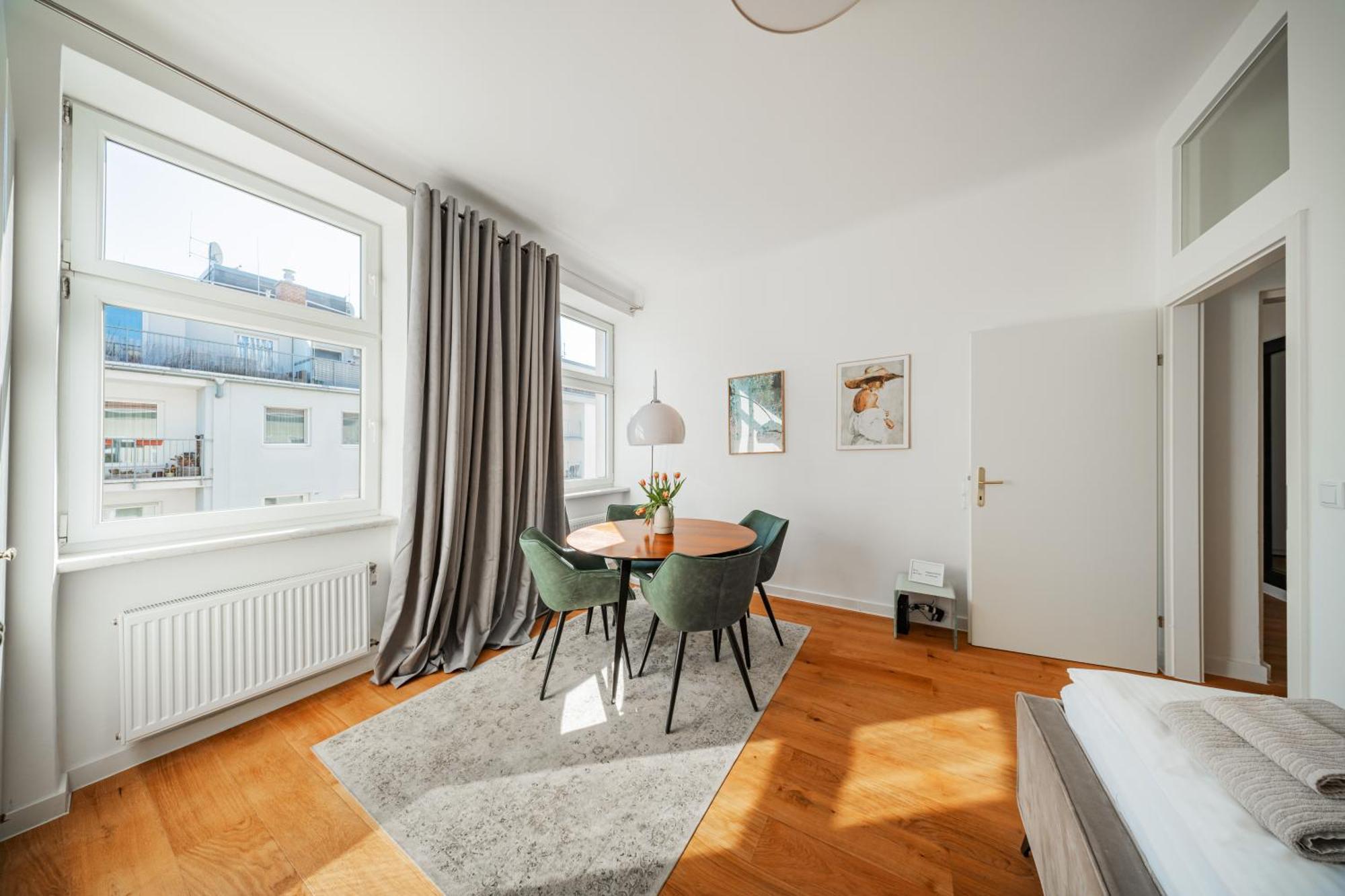 Apartment Sonnige Altbauwohnung Nahe Hauptbahnhof Vienna