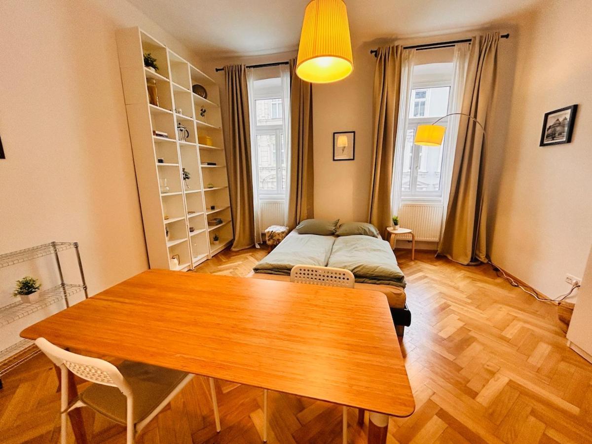 Apartment Small & Fine Near Akh *